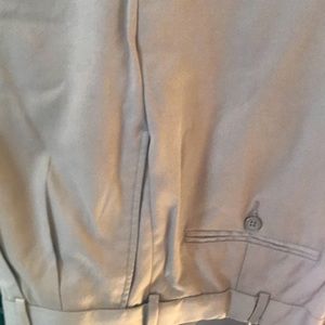 Men’s beige pants